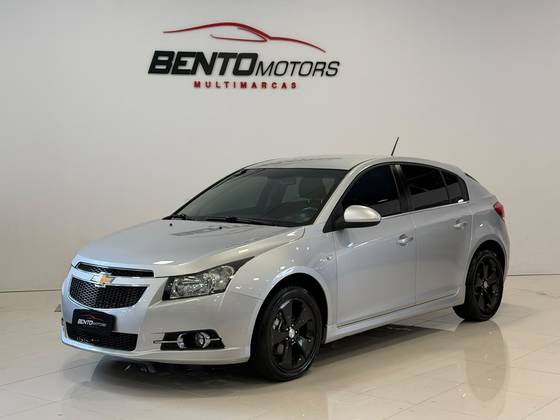 CHEVROLET CRUZE 1.8 LT SPORT6 16V FLEX 4P AUTOMÁTICO CHEVROLET CRUZE 1.8 LT SPORT6 16V FLEX 4P AUTOMÁTICO